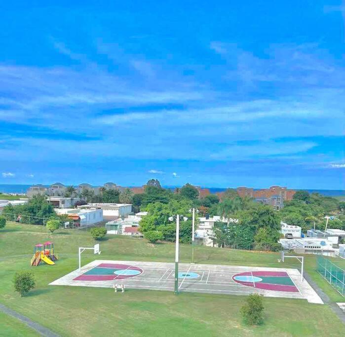 Ocean & Mountains View, Marina, Ferry, Vista Mar, Costa Esmeralda Ceiba Exterior photo